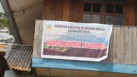 Miris! Distrik ini Tanpa Kantor, Kepala Distrik Kalomdol Berkantor di Rumah Pribadi