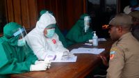Tim Gugus Tugas Covid-19 Pegunungan Bintang  Terus Memperketat Areal Bandar Udara Oksibil