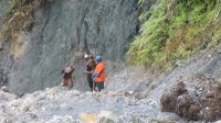 Korban Yang Hilang akibat Banjir Longsor Di Kampung Bakwaliyup Distrik Alemsom Pegubin,Belum Ditemukan