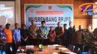 Sekda Jeni Linthin Resmi Membuka Musrenbang RPJPD Kabupaten Pegunungan Bintang 2025-2045