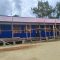 Ketua I DPRD Soroti Proyek SD di Kawor: Dinding dari Seng Picu Pertanyaan Kualitas dan RAB