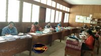 Sekolah Pedalaman Rasa Kota,SMA N 1 Okbibab Gelar Rapat Putusan Kelulusan Siswa Kelas XII
